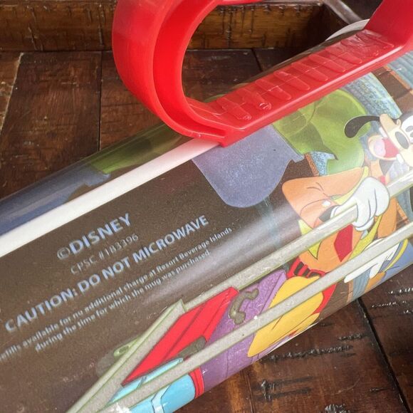 WDW Resort Parks Rapid Refillable Mug Cup Lid Travel‎ Disney World Lot Of 4 - Picture 6 of 8